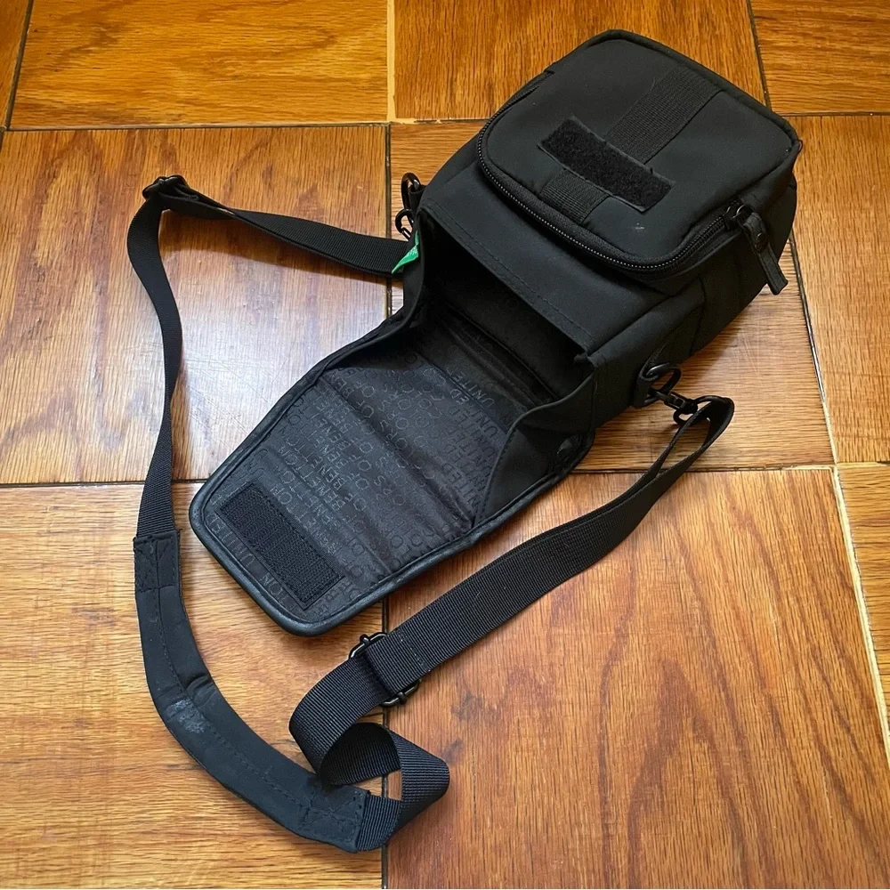 Vintage United Colors of Benetton Black Camera Small Bag